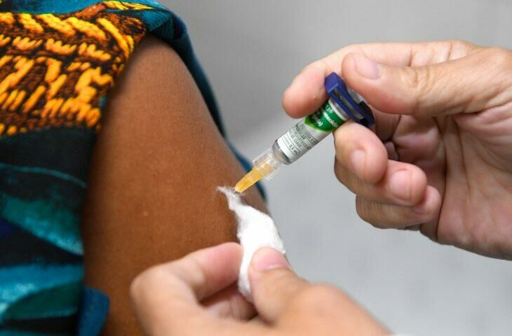 Imagem de compartilhamento para o artigo Mato Grosso do Sul lidera país em cobertura vacinal e recebe nota máxima em ranking nacional da MS Todo dia